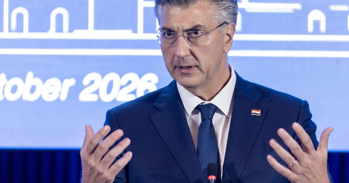 Croatia pumps the brakes on Montenegro&rsquo;s EU membership bid